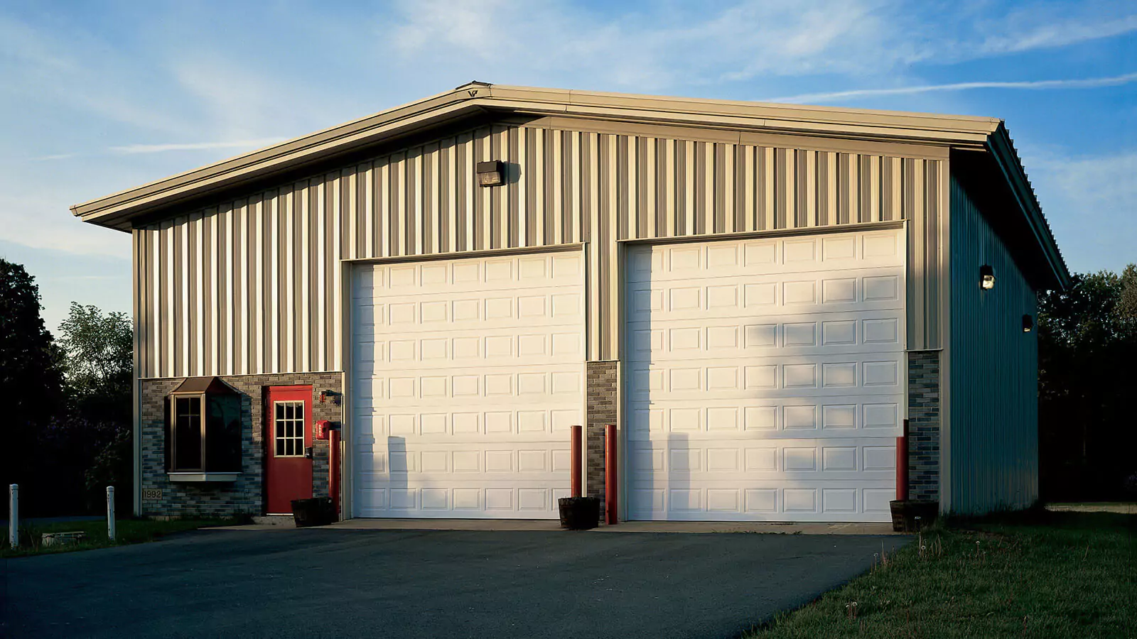 Thermacore® Commercial Garage Doors